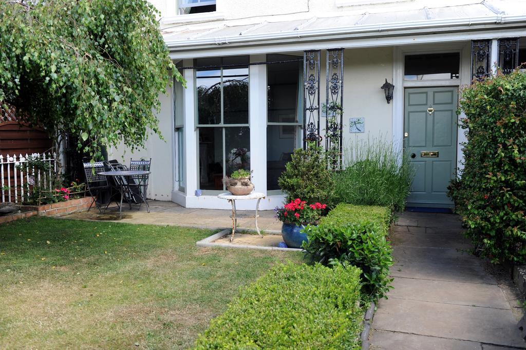 Riverview Guest House Waterloo Екстериор снимка